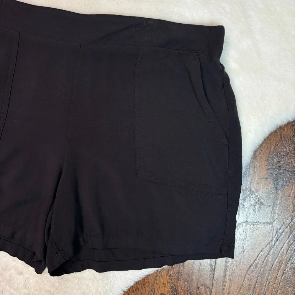 Wildfox Pull-On Shorts XL Black High-Rise Elastic Waist Pockets Casual Women's‎